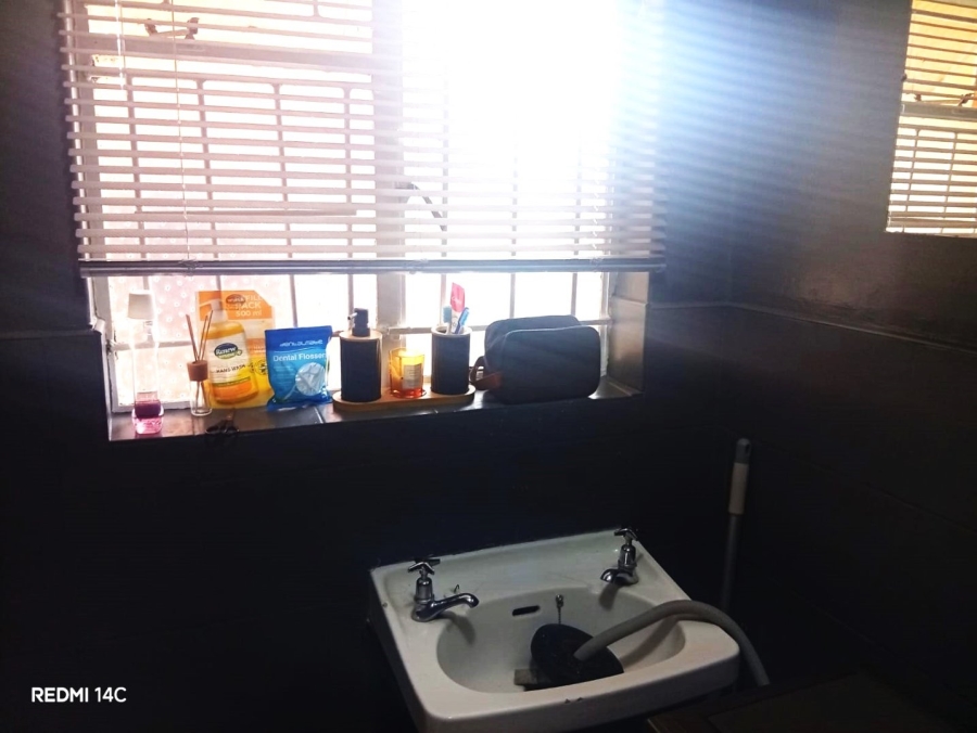 1 Bedroom Property for Sale in Westdene Free State